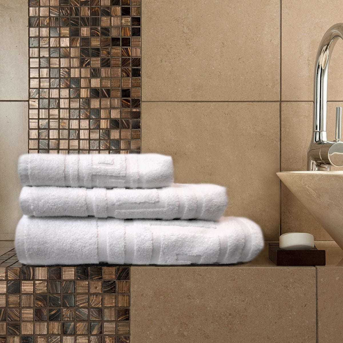 Set prosoape corp 100% bumbac 500gr/mp, model Bordura Greek 70x140cm